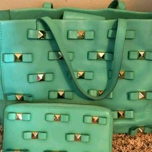 Kate Spade purse and wallet set